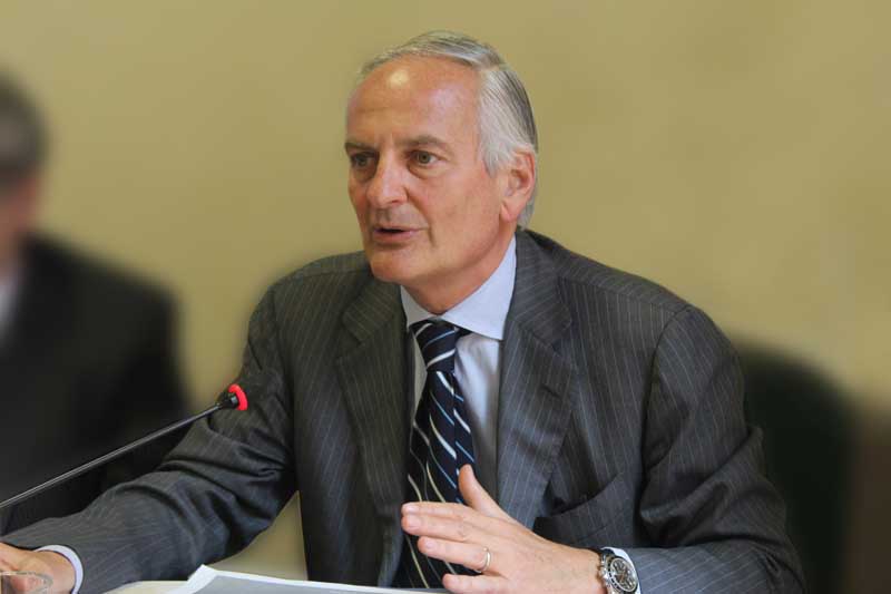 Le cause della crisi dell’auto: l’intervento del Presidente Ennio Cascetta